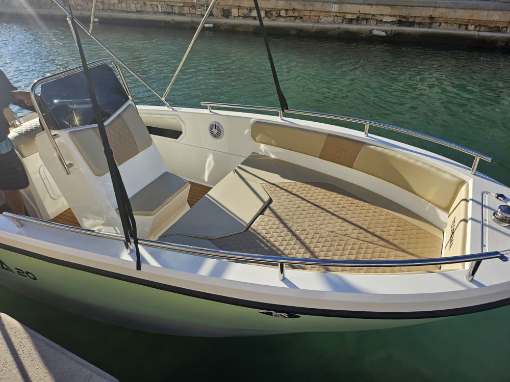 Bootsfahrt rund um Ciutadella und seine Buchten