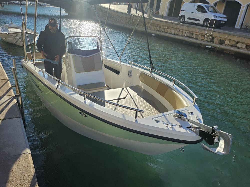 Bootsfahrt rund um Ciutadella und seine Buchten