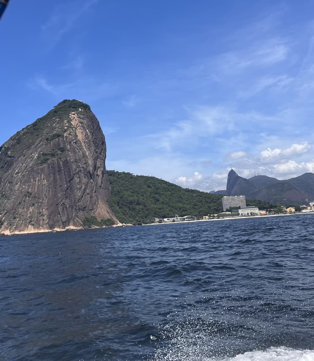 Pura alegria de velejar: Experimente a magia do Rio de Janeiro