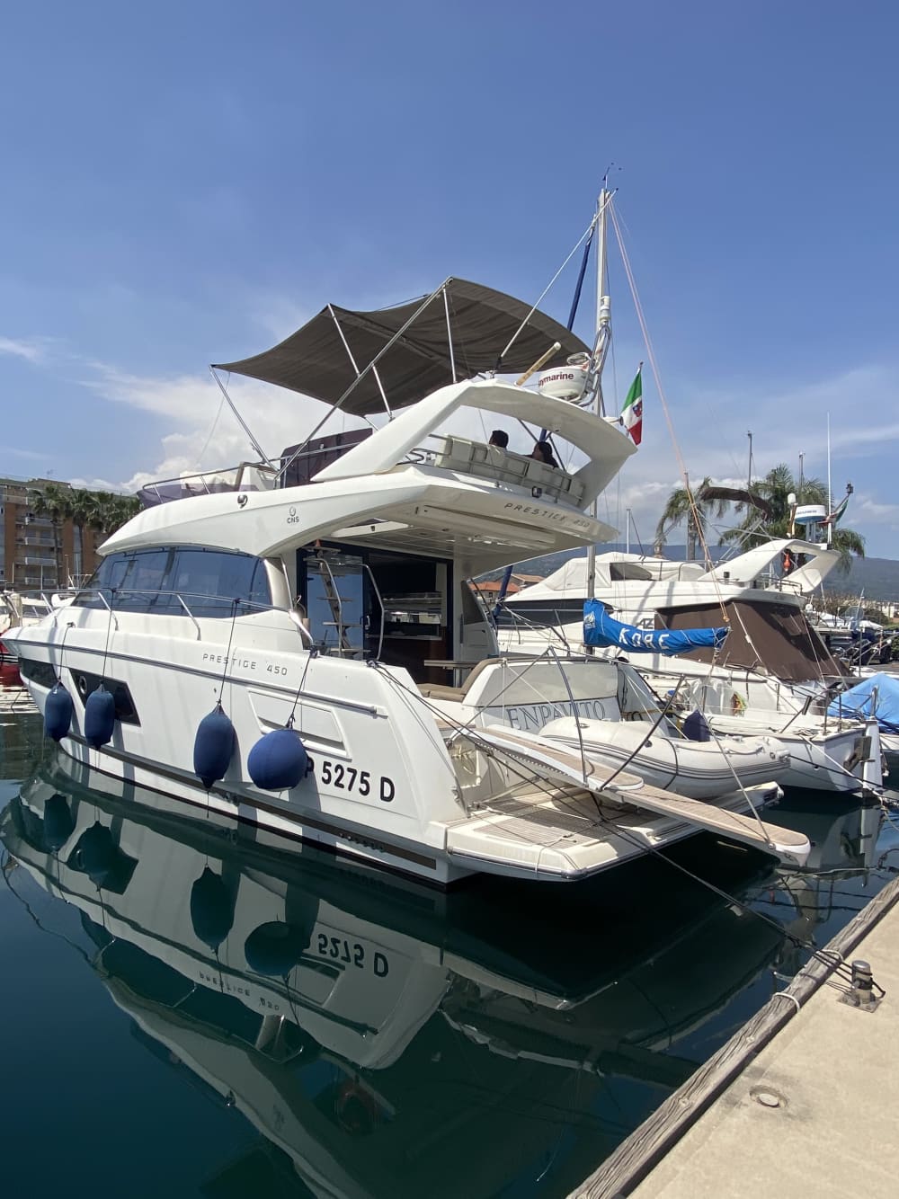 Κρυστάλλινα νερά και παράκτια γοητεία: Μια μέρα γύρω από την Ταορμίνα