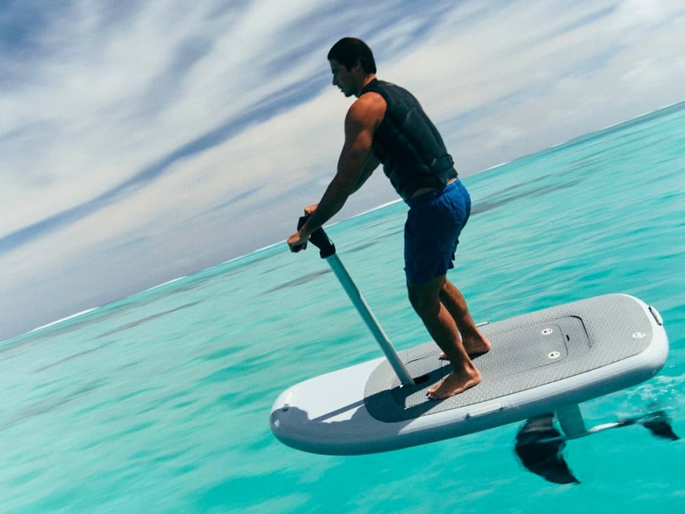 Crystal-clear waters and the magic of the coast: a 3.5-hour adventure in Giardini Naxos with a FREE 10-minute FLITE SCOOTER
