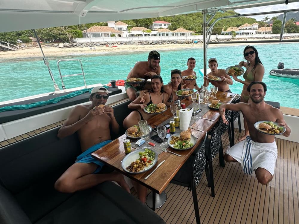 Heading to Anguilla by private boat – Experience an exceptional day at sea