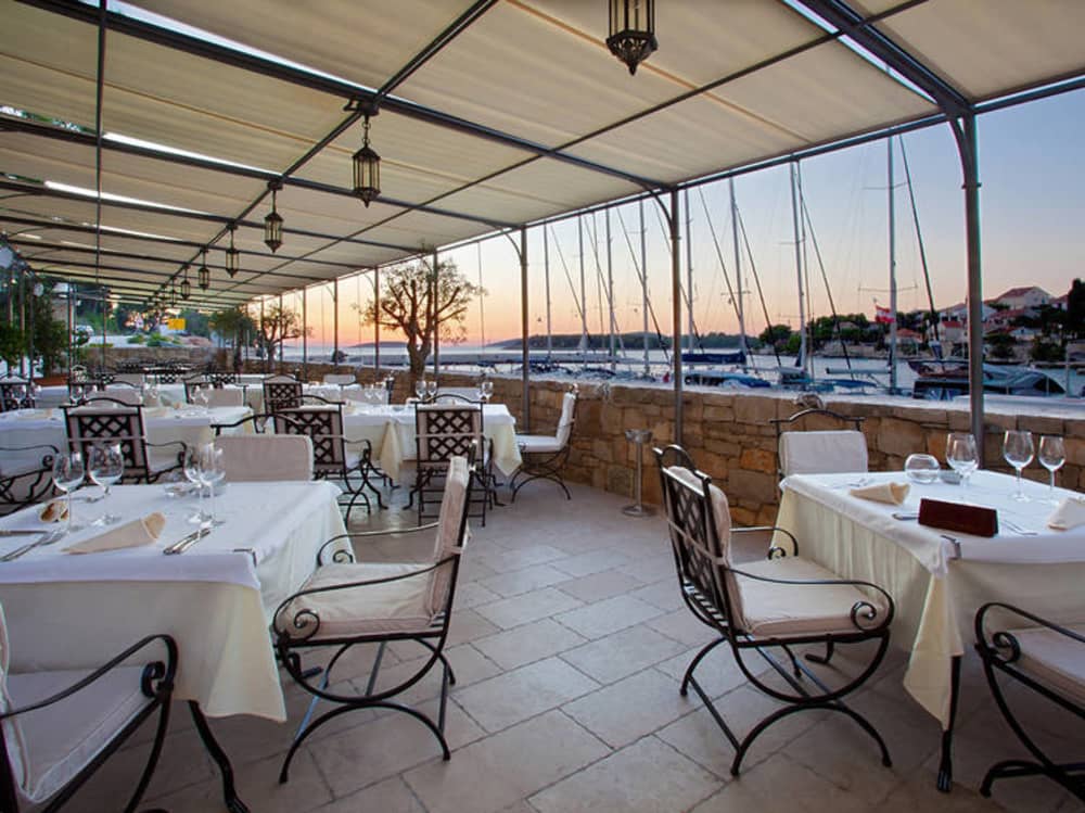 Laguna Azul (día completo) Escapada privada desde Split con Pearl sea 56