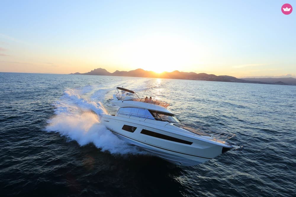 Taormina & Aeolian Glimpse: A Half-Day Coastal & Island Cruise