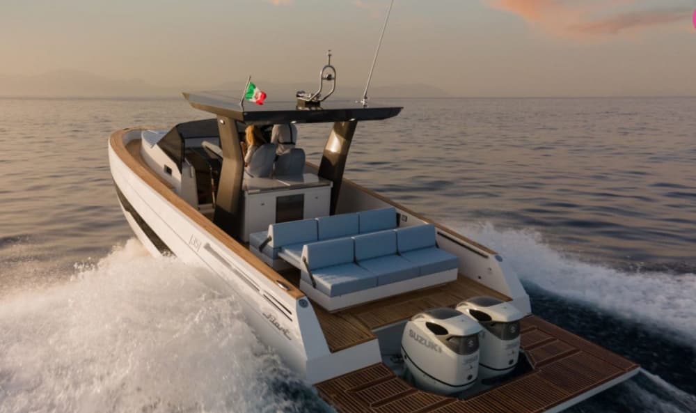 Elegancia eólica: Lipari y Vulcano en lancha privada desde Milazzo