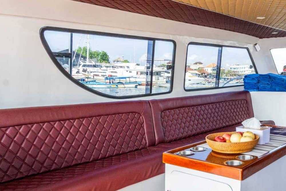 Découvrez Bali comme jamais auparavant à bord d'un bateau à moteur