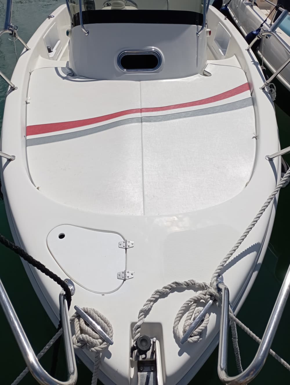 La Spezia escape: 4h of relaxation on a motorboat