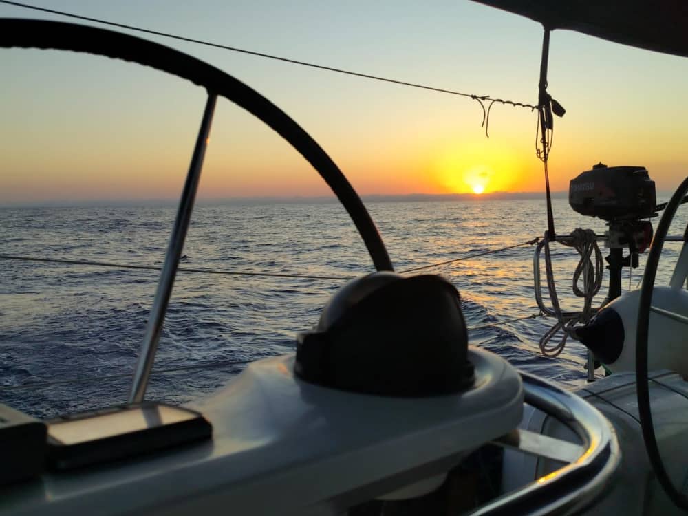 Ολοήμερη ιστιοπλοϊκή περιπέτεια: Εξερευνήστε τη Μάλτα στη θάλασσα