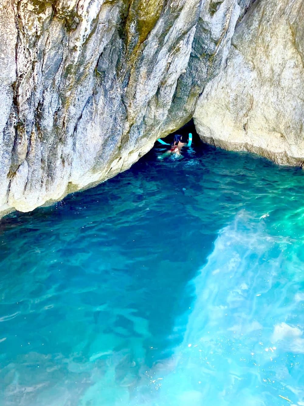 Din privata motorbåt för en dag runt Positano