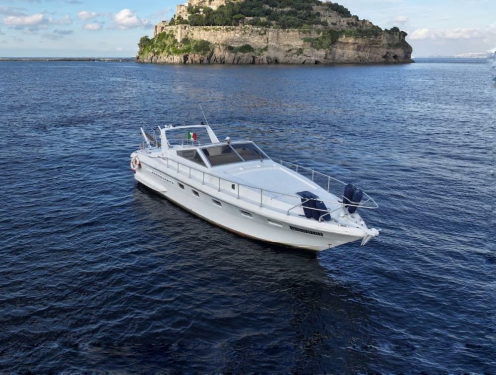 Excursion en yacht autour d'Ischia et de Procida à bord du Sun Sea