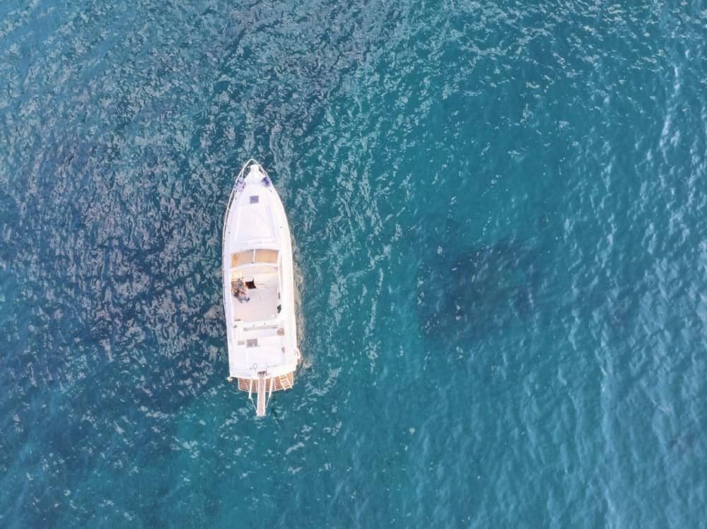 Excursion en yacht autour d'Ischia et de Procida à bord du Sun Sea
