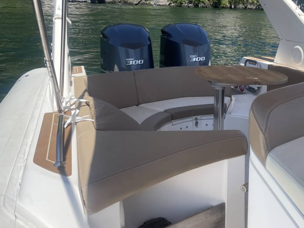 6-Hour Grand Tour of Lake Como Villas & Landmarks