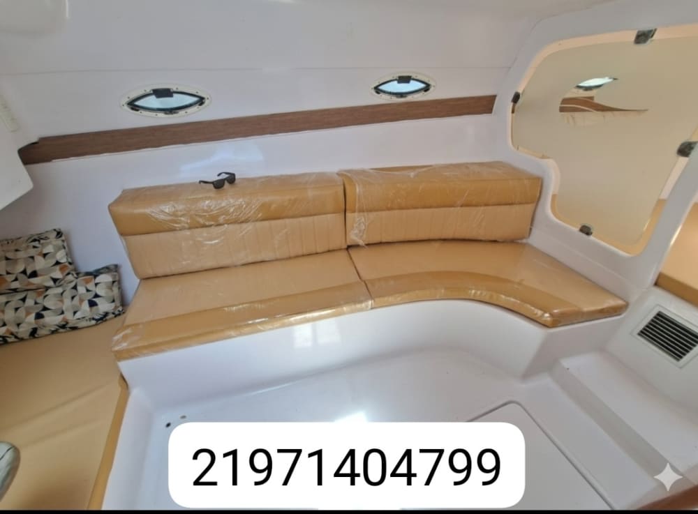 Le meilleur de Cabo Frio se trouve sur l'eau : votre journée privée complète en bateau à moteur