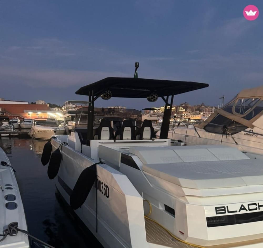 Ganztägige Bootstour nach Ischia & Procida