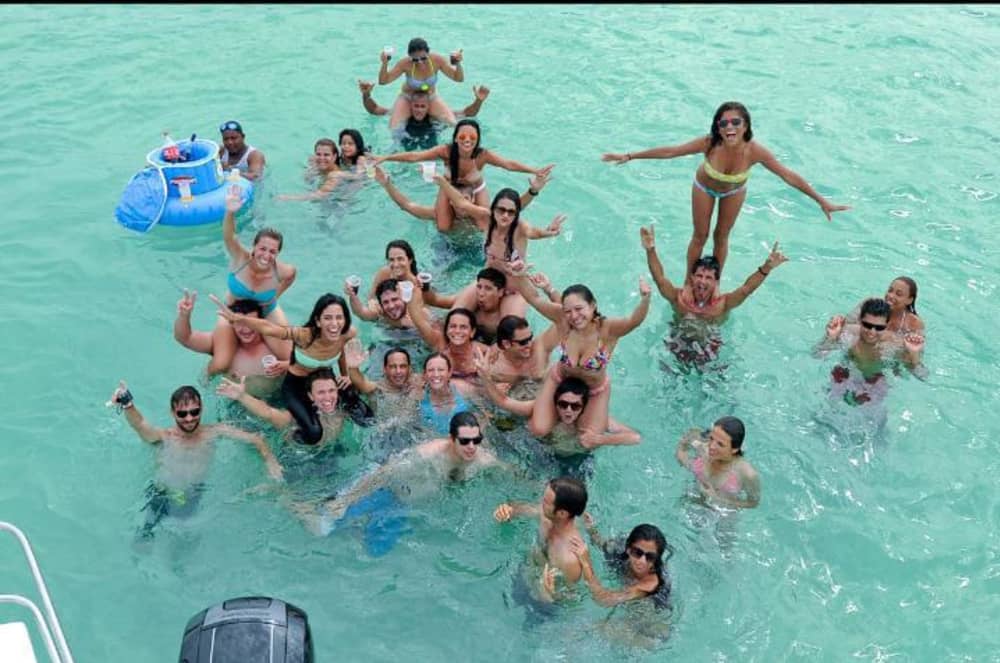 Private Catamaran Tour in Punta Cana: Booze Party+Snorkeling