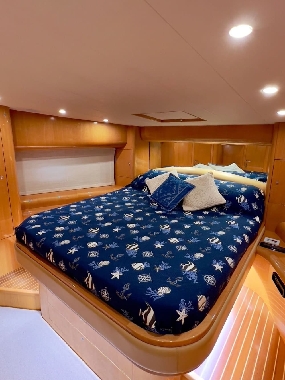 Tour in barca full day con soste nell’Area Protetta di Villasimius