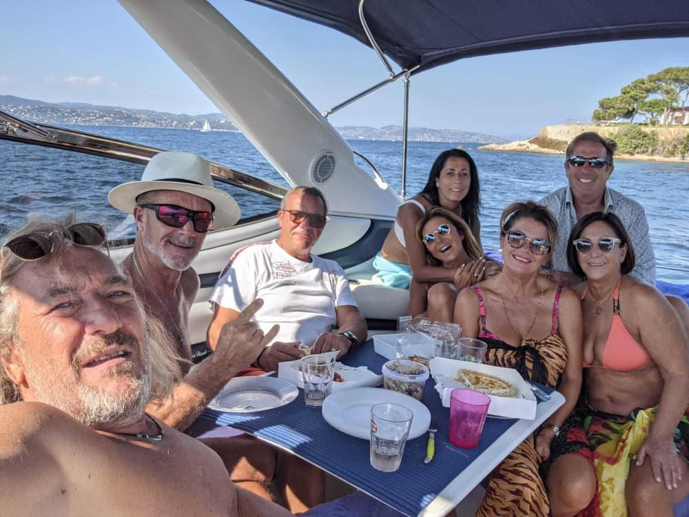 Privileged Getaway: A Half-Day in the Heart of the Legendary Villas of the Côte d'Azur