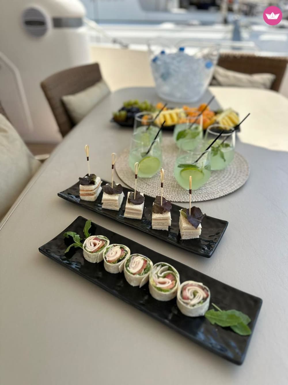 Полудневный круиз класса люкс по островам Рения и Делос