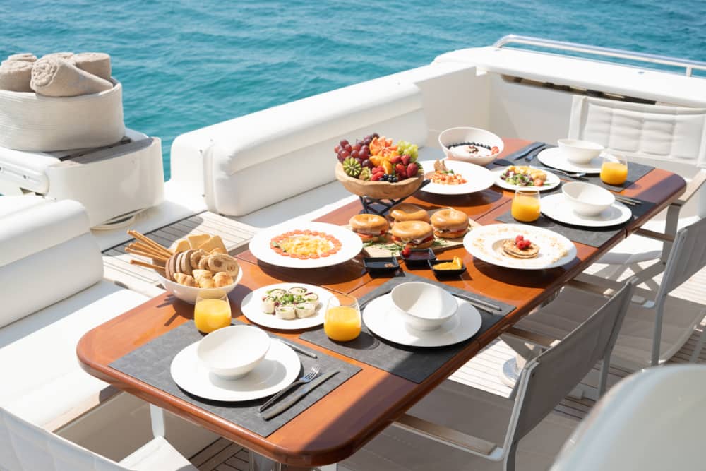 Полудневный круиз класса люкс по островам Рения и Делос