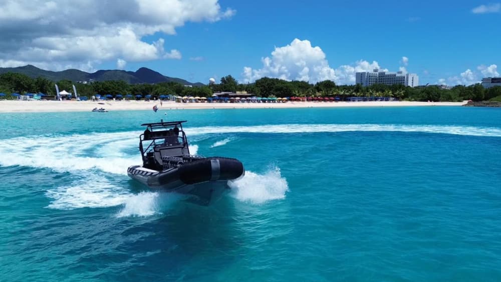 Godzina czystej emocji: wycieczka szybką łodzią motorową RIB w Sint Maarten