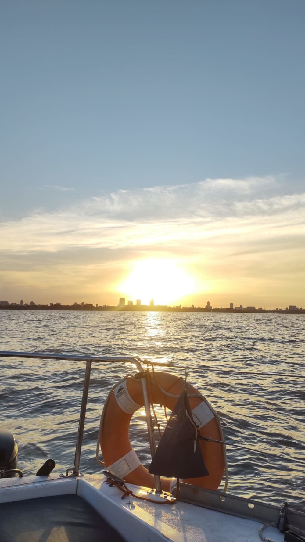 Miasto, niebo i rzeka – 4 godz. Odkryj Buenos Aires podczas relaksującego rejsu łodzią