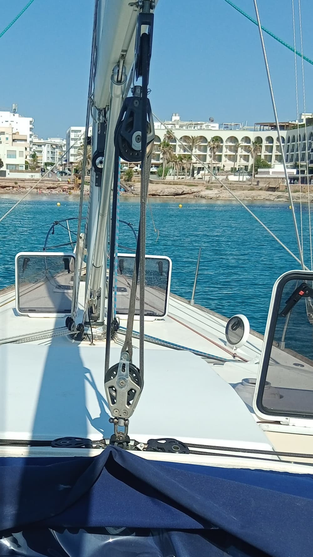 Enjoy a full day of sailing in Ibiza and Formentera aboard a sailboat.