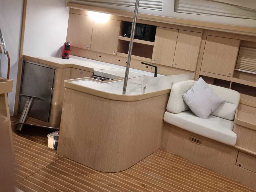 Geniet van een hele dag zeilen in Ibiza en Formentera aan boord van een zeilboot.