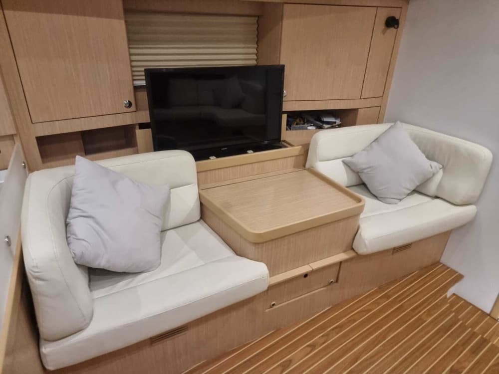 Geniet van een hele dag zeilen in Ibiza en Formentera aan boord van een zeilboot.