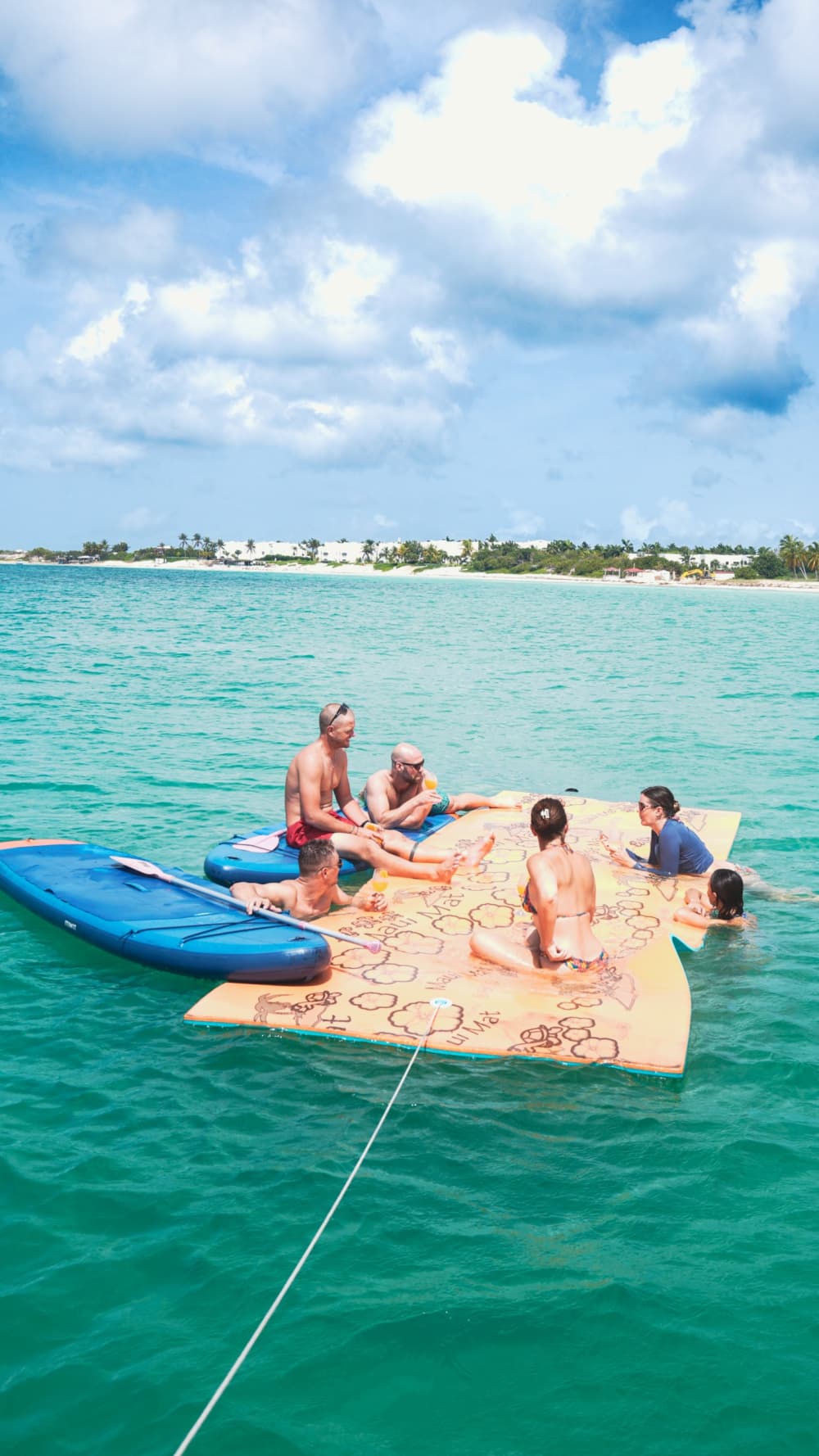 Spend a 9h sailing around Marigot on a sailboat