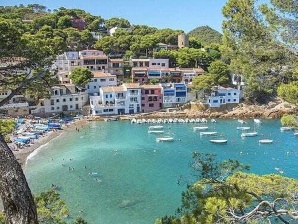 Dagsutflykt: Från Rosas till Medesöarna