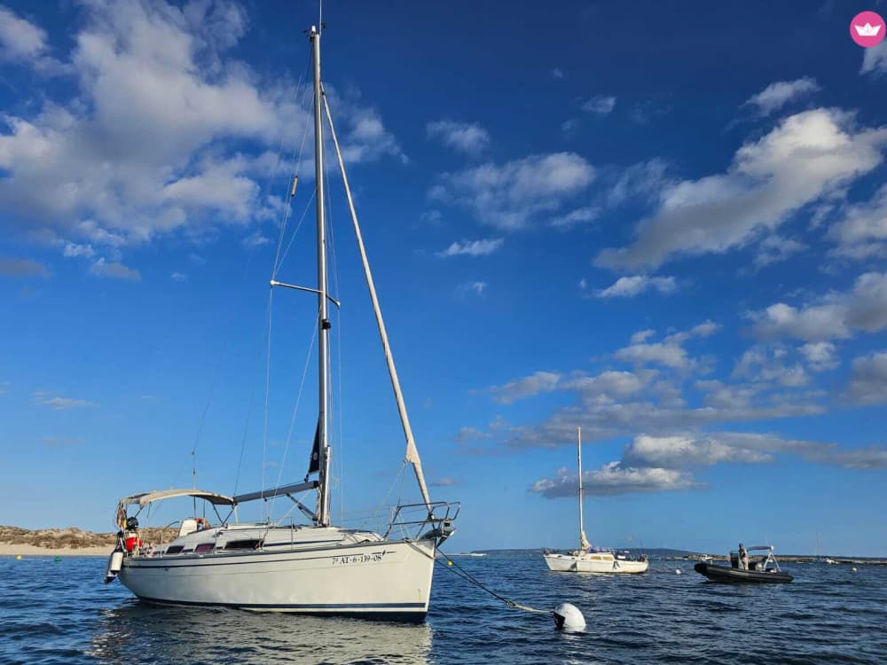 Drie uur durende privézeiltocht langs de kust van Marbella