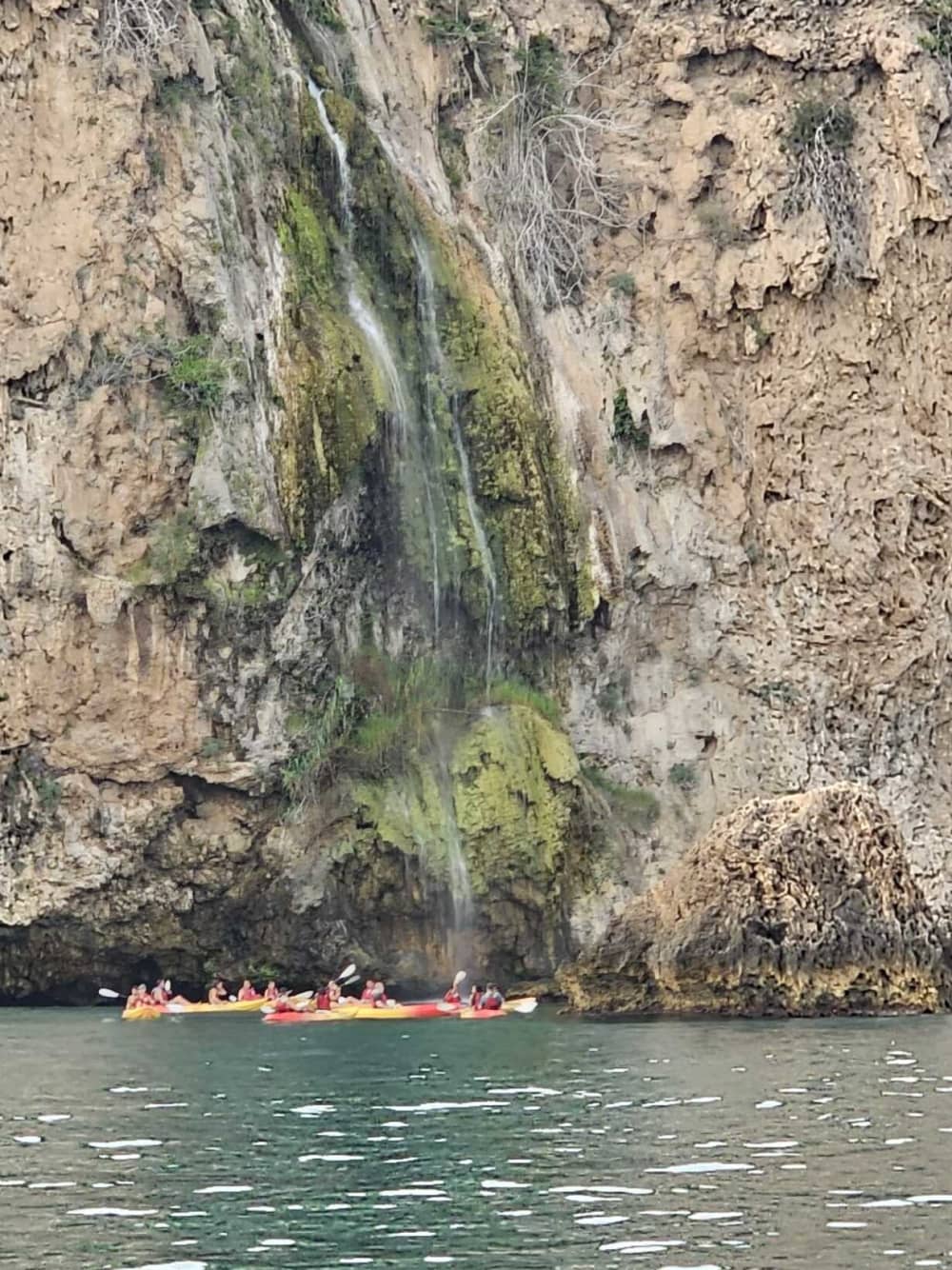Drie uur durende privézeiltocht langs de kust van Marbella