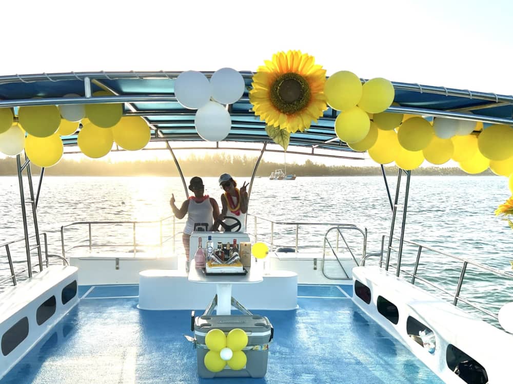 Relax in Bávaro: 9h of sun on a motorboat