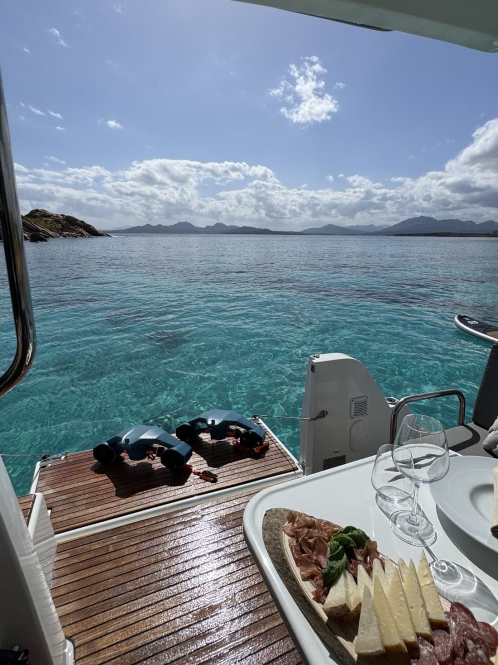 Tra acque color smeraldo e rive senza tempo