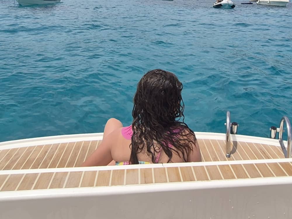Ontspan tijdens een boottocht van 4 uur in Palermo.