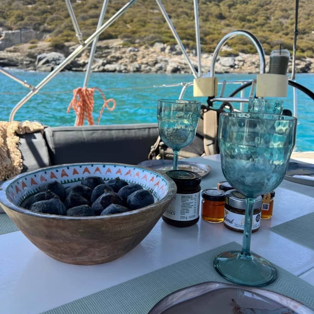 A unique epic: One day to uncover Porto Rafti's mysteries