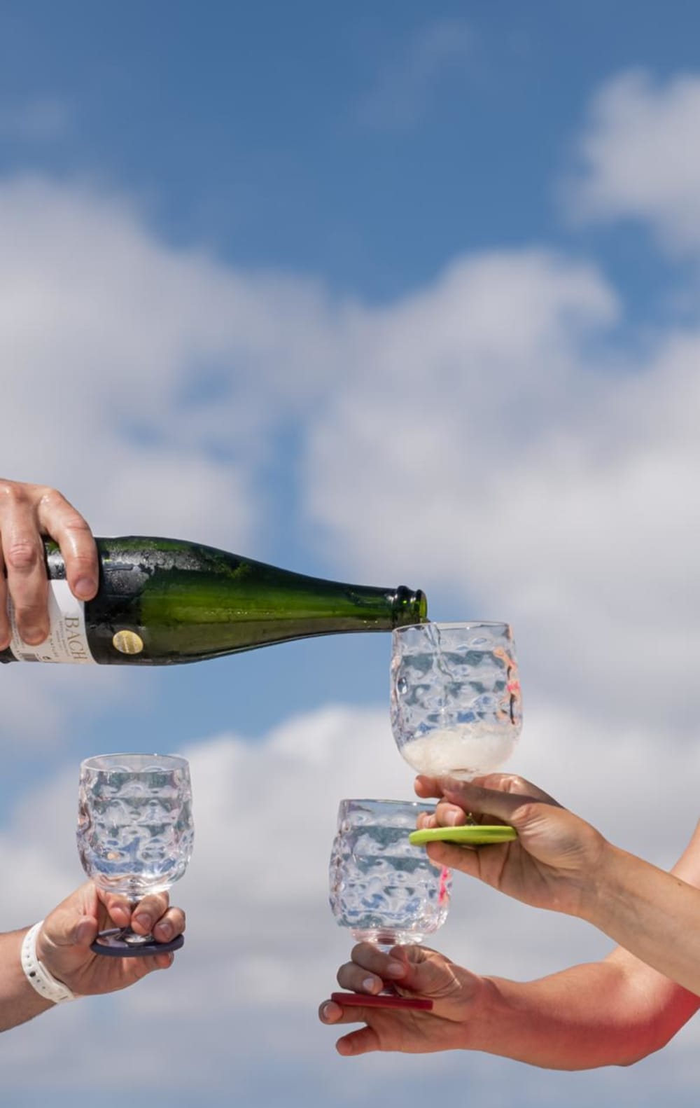 Fête d'anniversaire en bateau (4h) – Musique, lagons et bonne ambiance