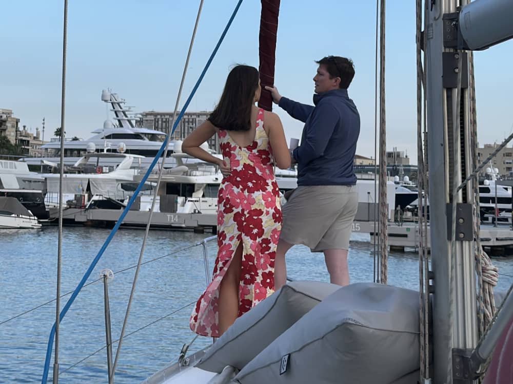 Tour romántico en barco por la Costa de Barcelona de 2 horas para dos