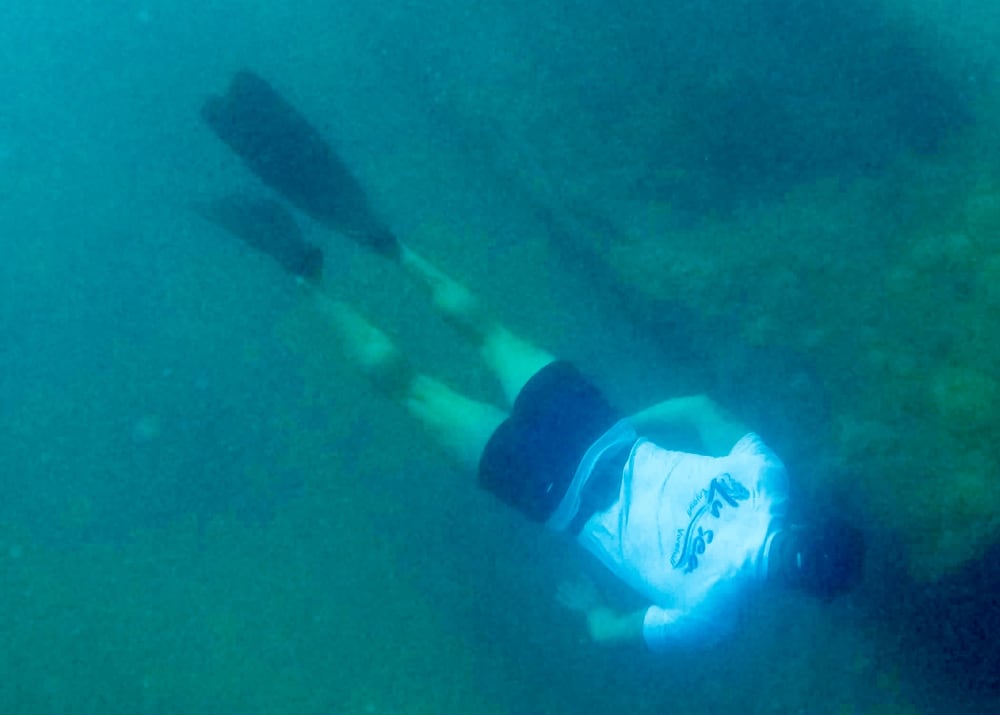 Bootstour mit XXL-Rutschen, Schnorcheln, Aktivitäten und Mittagessen.