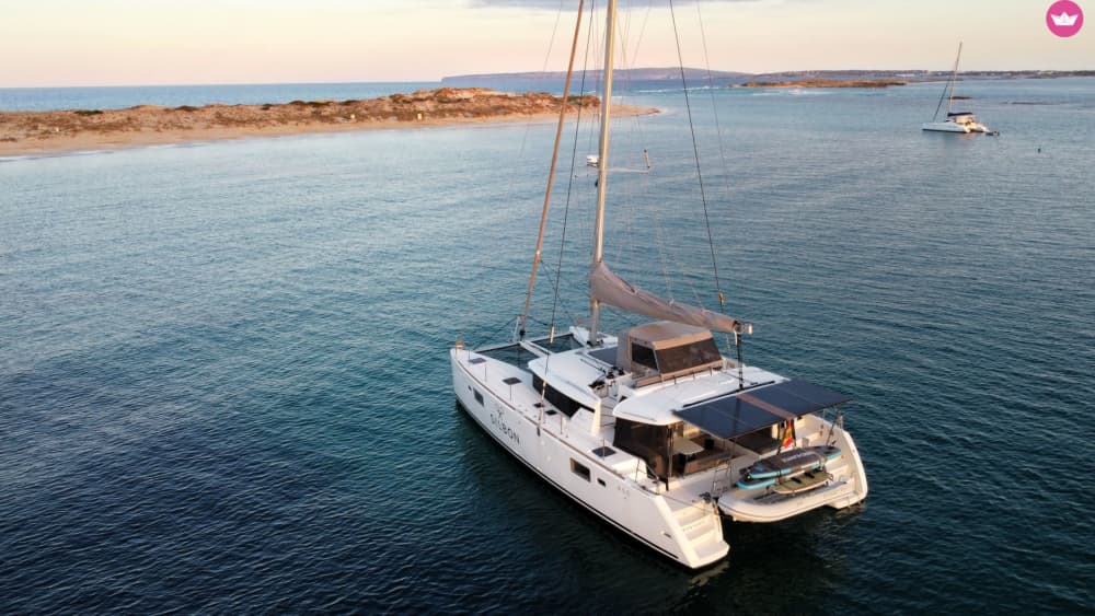 Formentera à découvrir : plages à explorer, criques secrètes et croisières au coucher du soleil