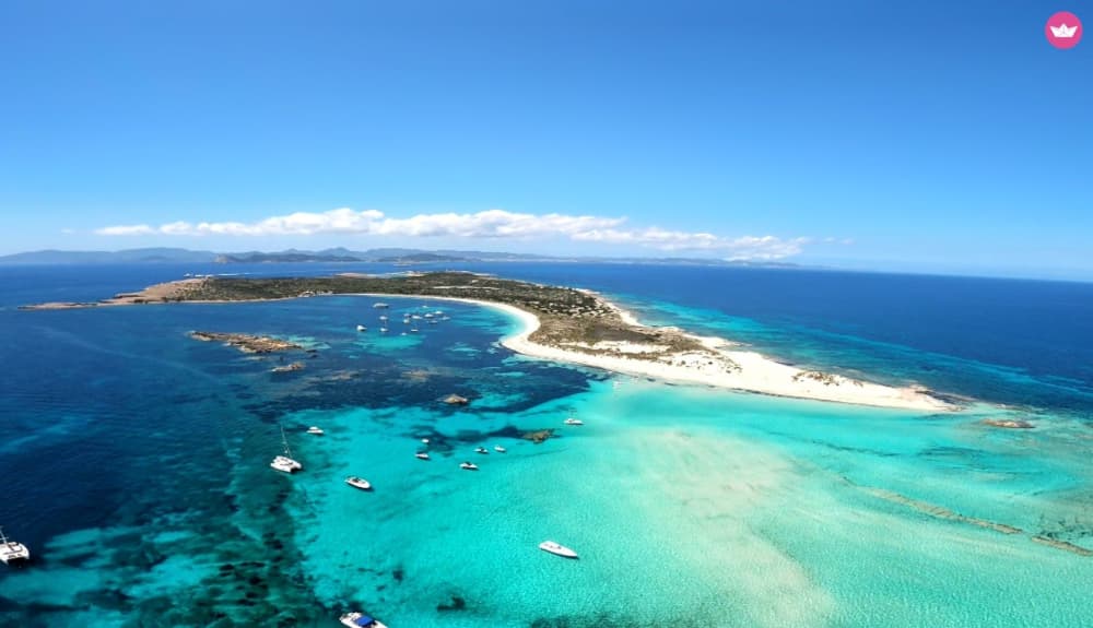 Formentera à découvrir : plages à explorer, criques secrètes et croisières au coucher du soleil