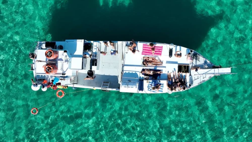 Bootstour bei Sonnenuntergang auf Mallorca – Abendkreuzfahrt