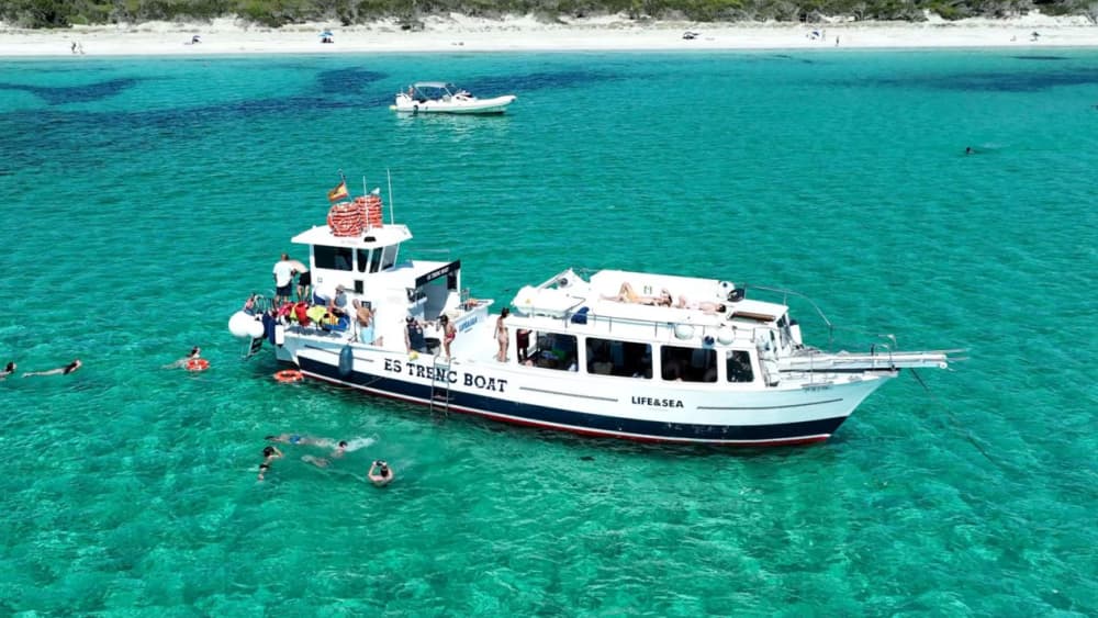 Bootstour bei Sonnenuntergang auf Mallorca – Abendkreuzfahrt