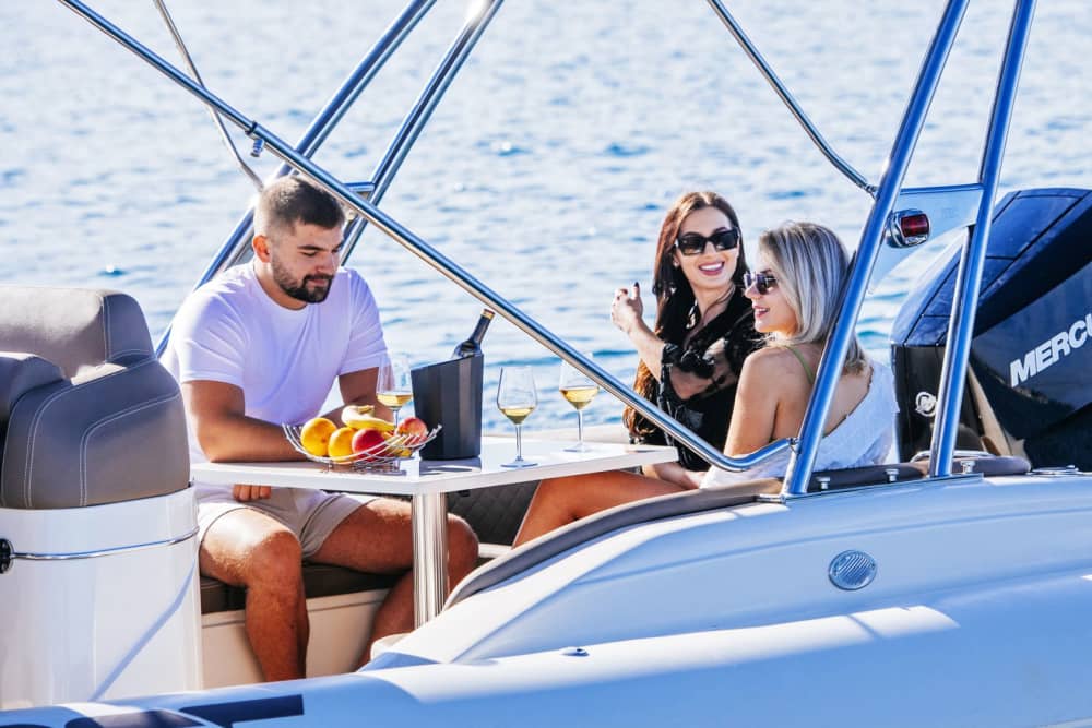 Gita di un giorno intero all'incantevole spiaggia di Sakarun