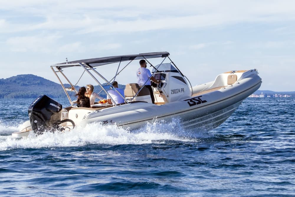 Gita di un giorno intero all'incantevole spiaggia di Sakarun