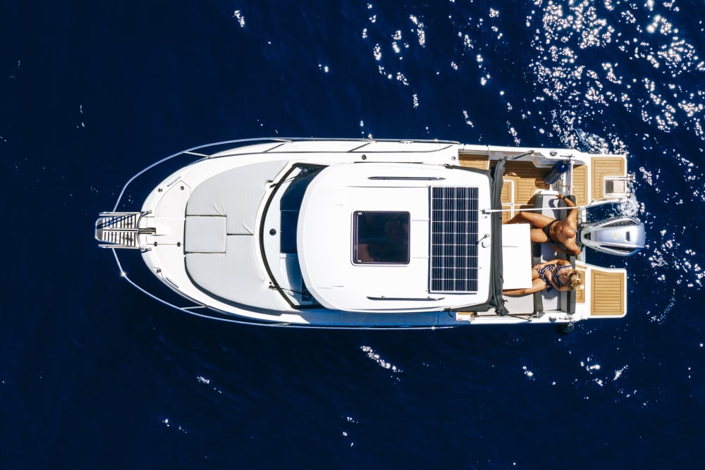 Отдых на целый день на пляже Сакарун: солнце, море и спокойствие