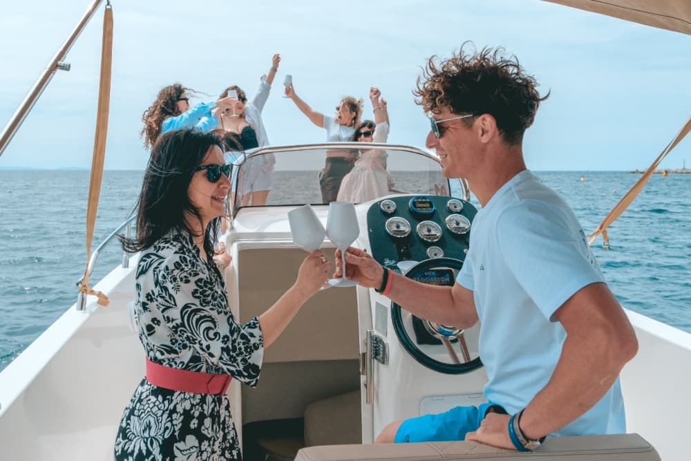 Vietri to Positano – 6h Grottos & Villages Tour