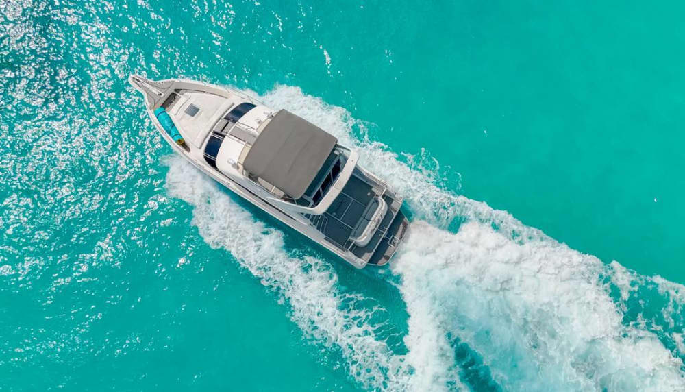 2,5 uur zonneschijn rond Cancún op een motorboot