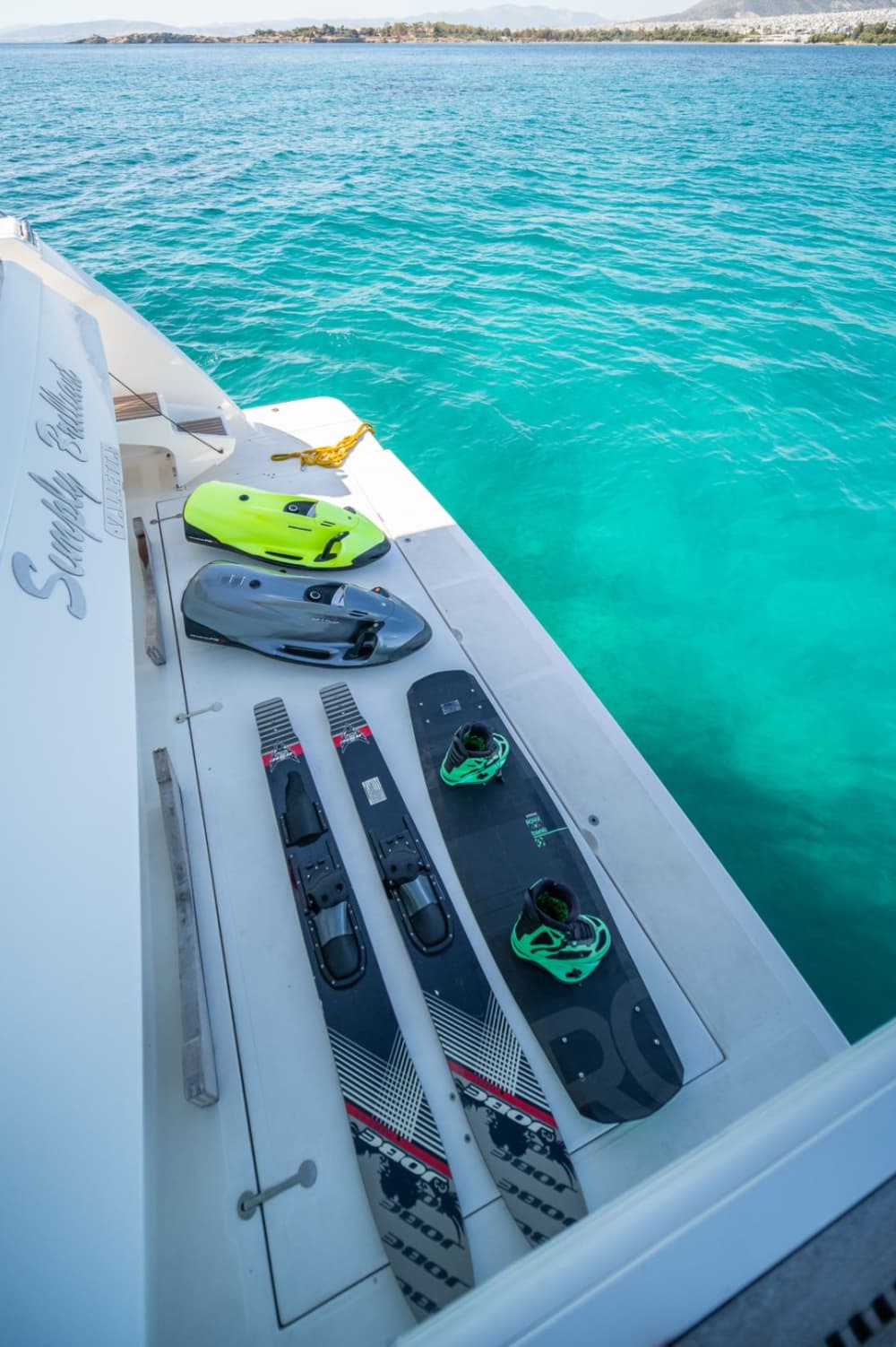 Half-Day Escape to Rhenia & Delos – A Luxurious Cycladic Getaway