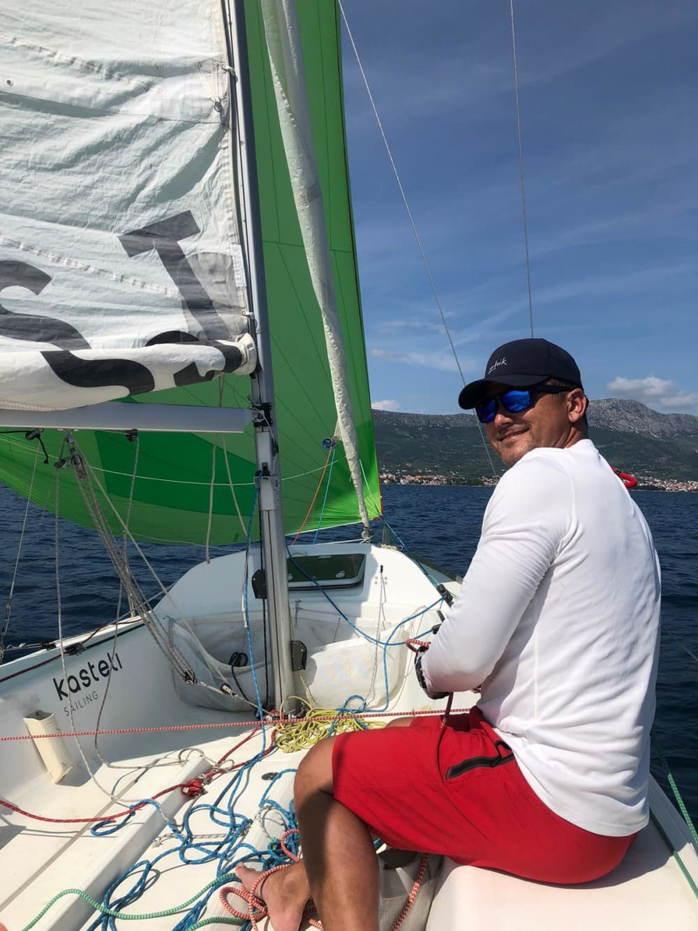 Full-day sailing trip in Kaštel Stari / Split on a sailboat Beneteau First 7,5m